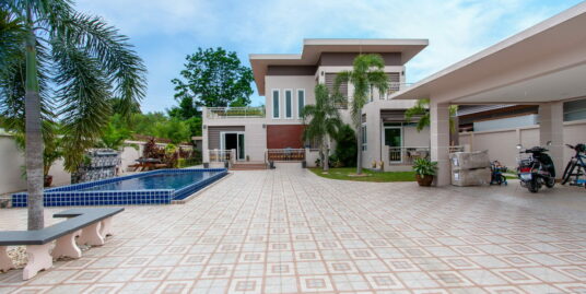 House Bangsaray, Na Jomtien