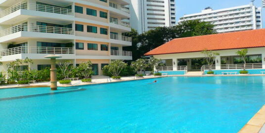 Condominium Jomtien Dong Tarn Beach