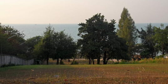 Land Ban Amphur, Na Jomtien