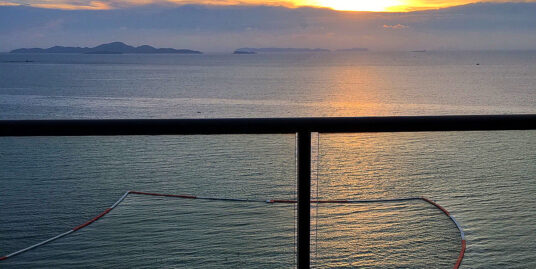 Condominium Wongamat Beach, Naklua