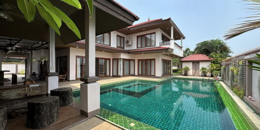 House Huay Yai, Na Jomtien