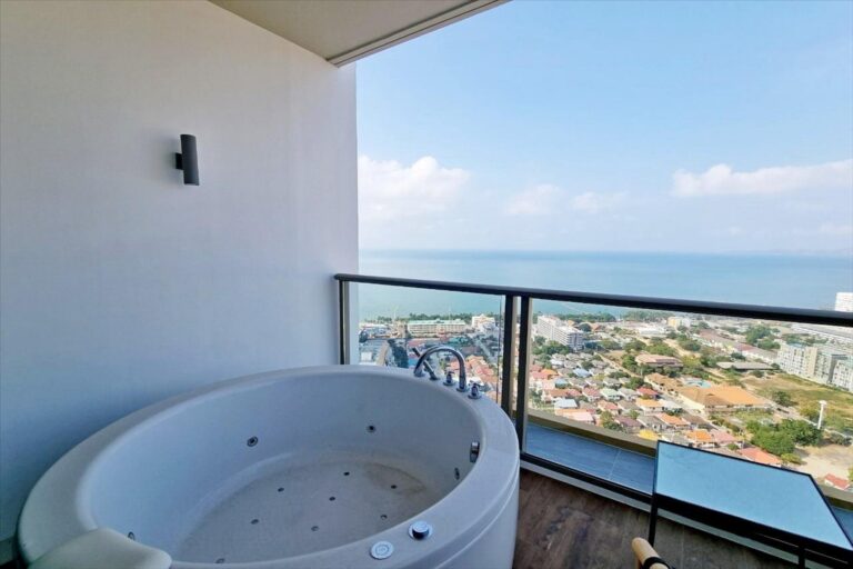 Jomtien Riviera Ocean Drive Condo * Eigener Balkon-Whirlpool