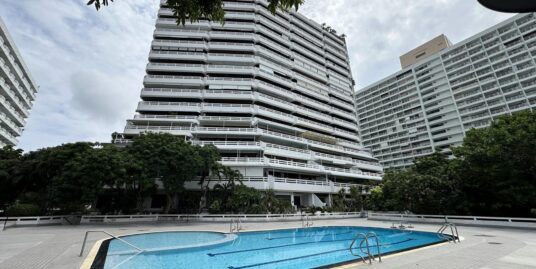 Condominium Jomtien, Dong Tarn Beach