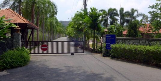 Land Bangsaray