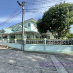 Naklua Baan Chalita  Bungalow mit 2 Etagen auf 880 qm Grundstück