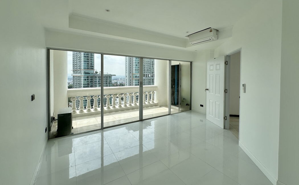 Park Beach Condo 06