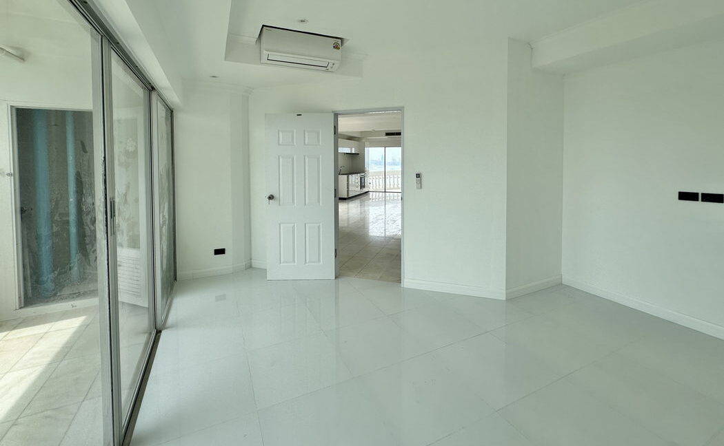 Park Beach Condo 07