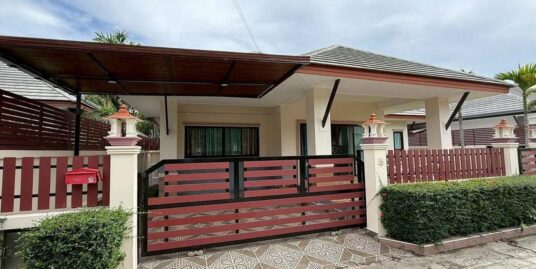 Ban Amphur Wat Yan, Baan Dusit Modernes Haus zu verkaufen