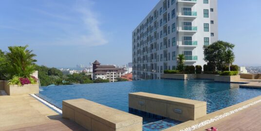 Pattaya, The Axis Condo zu verkaufen