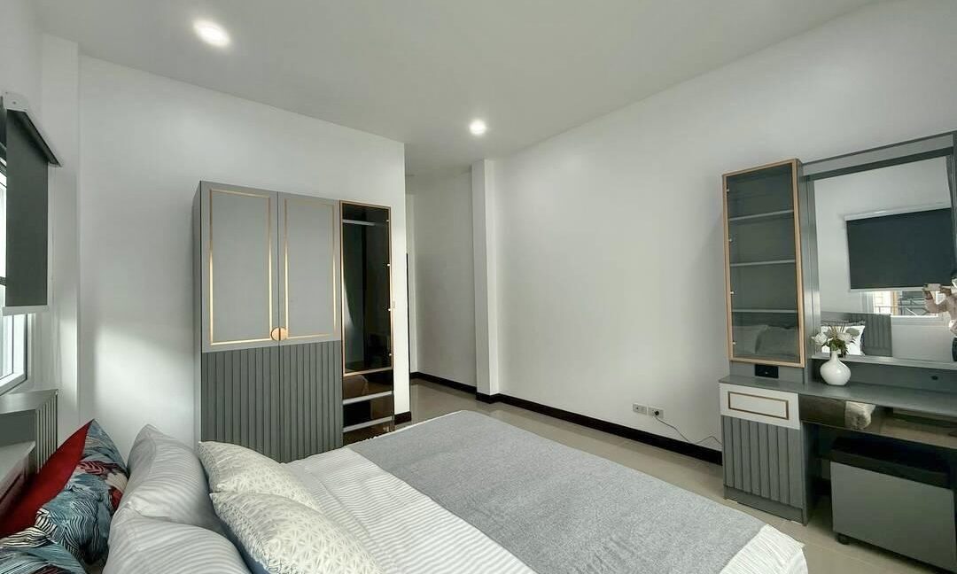 Pronthep House for sale (2)