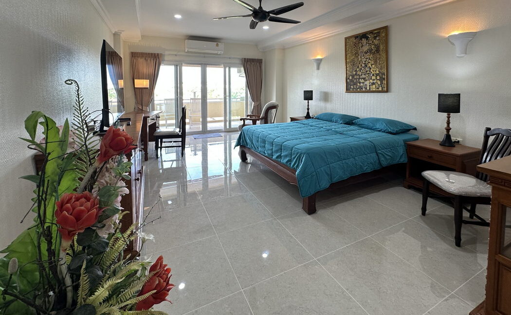 View Talay Residence 1 Condo 3202404