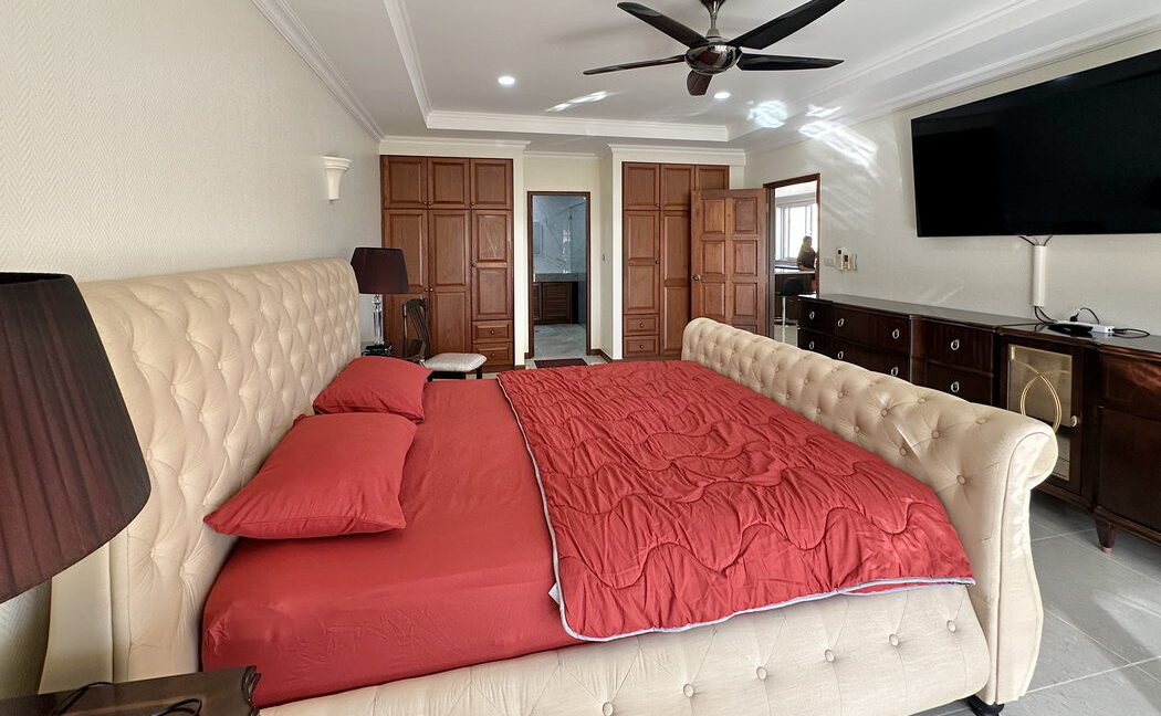 View Talay Residence 1 Condo 3202425