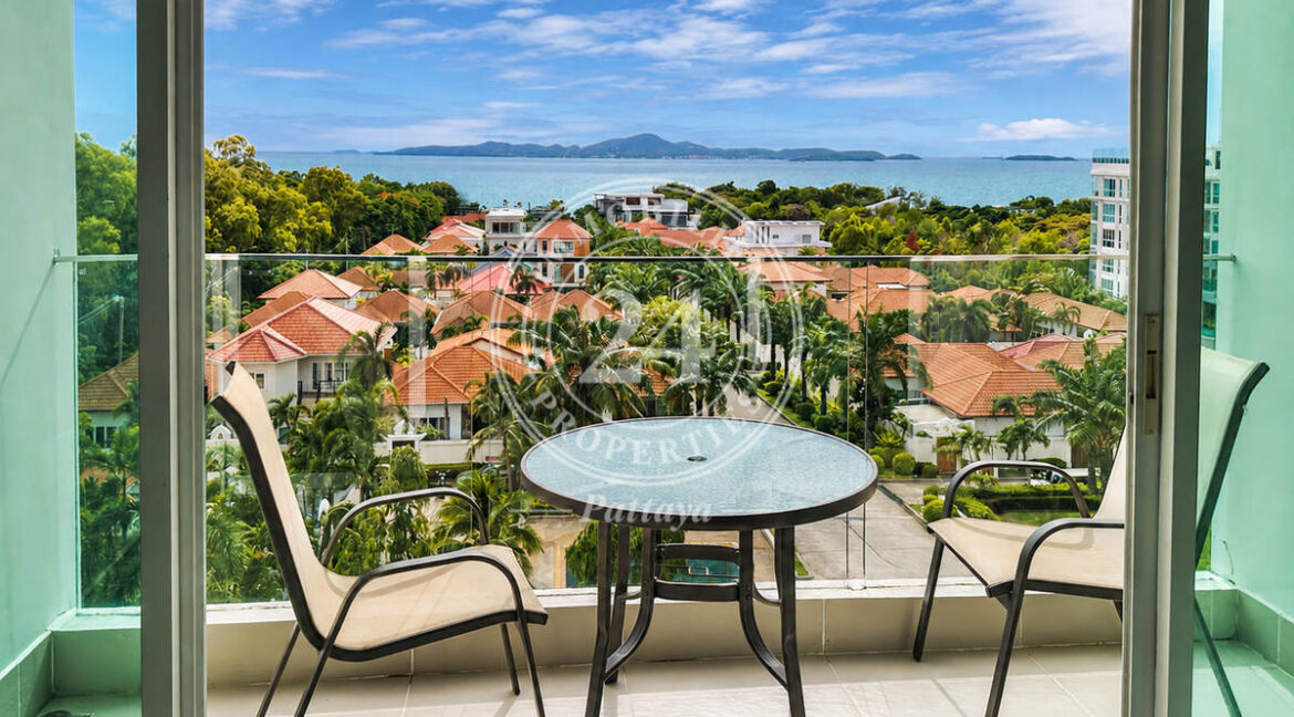 Sunset Boulevard condo seaview 005