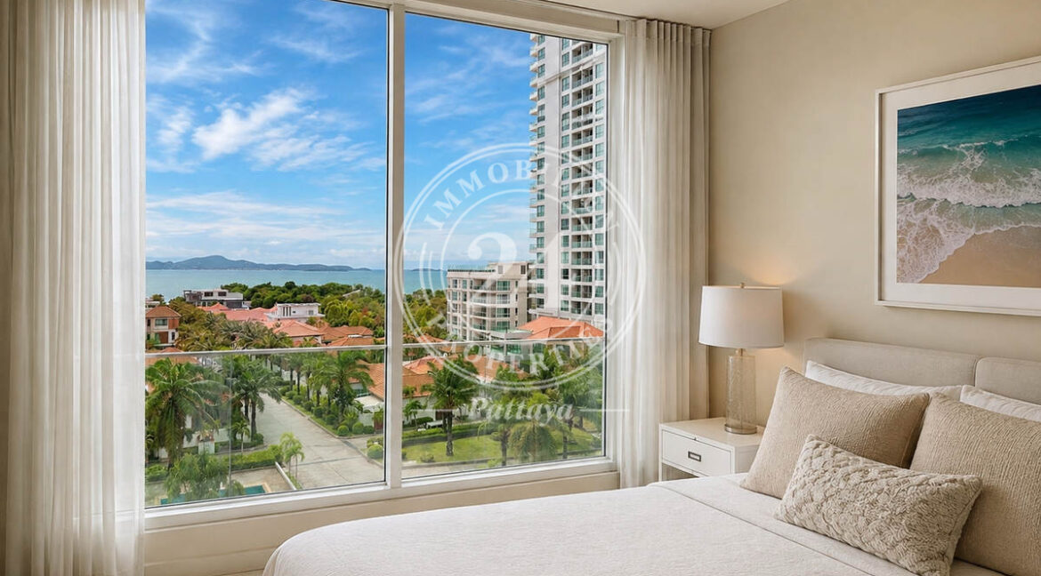 Sunset Boulevard condo seaview 016
