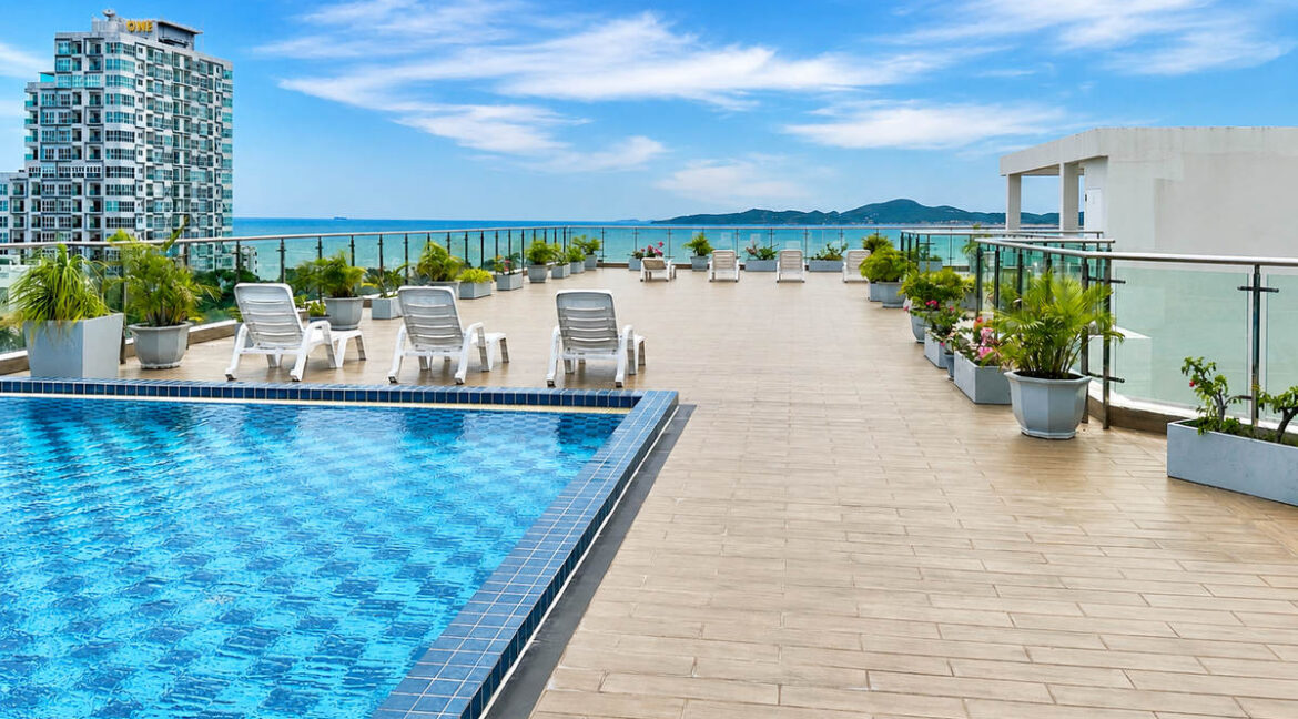 Sunset Boulevard condo seaview 026