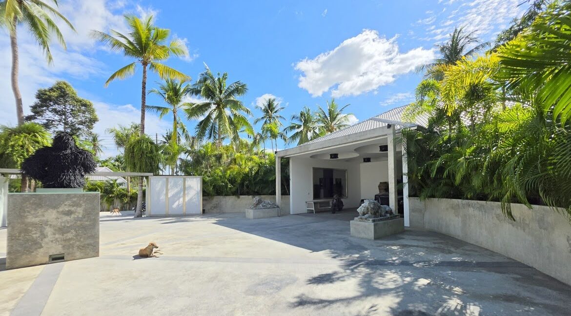 Huay Yai Luxury Villa 006