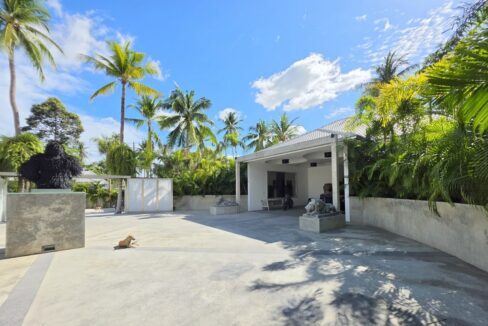 Huay Yai Luxury Villa 006