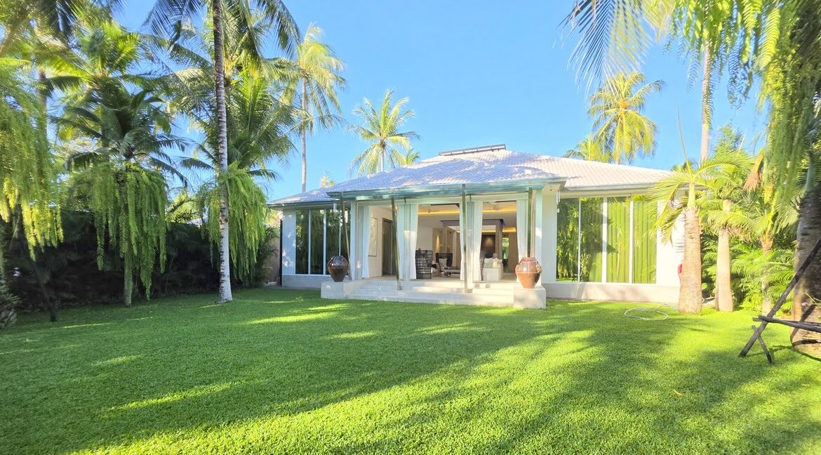 Huay Yai Luxury Villa 014