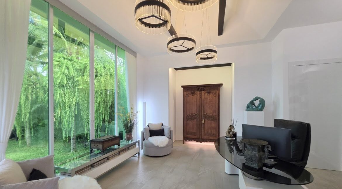 Huay Yai Luxury Villa 028