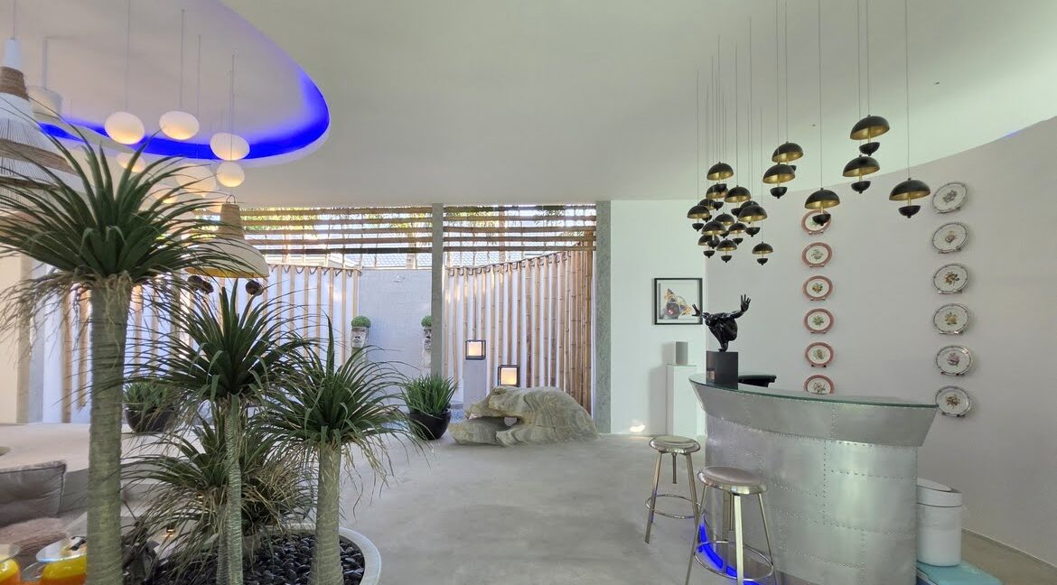 Huay Yai Luxury Villa 032