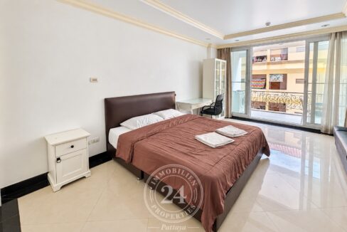 32033 LK Legend Condo 003 Studio for sale